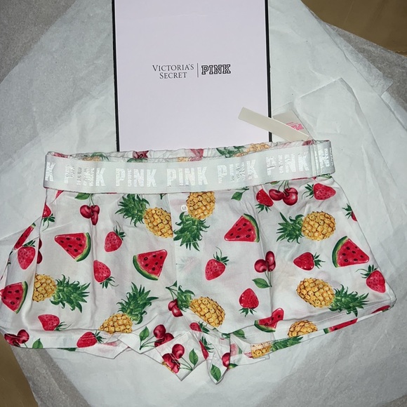 (XS) Victoria’s Secret Pajama Sleep Short - Picture 7 of 12